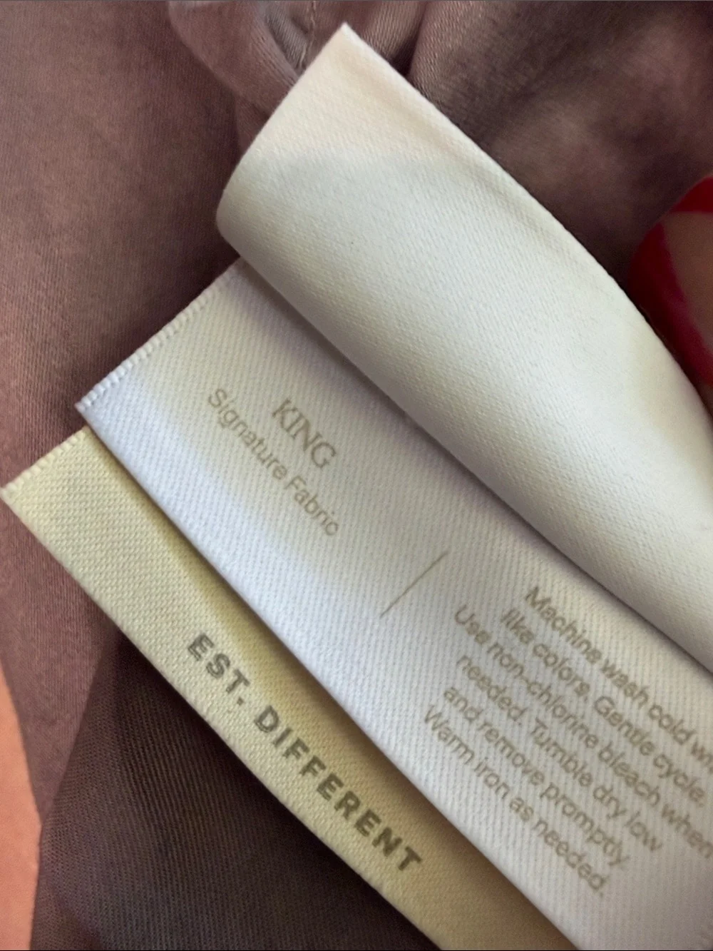 $299 king size as is boll & branch Signature Hemmed Sheet Set — purple plum